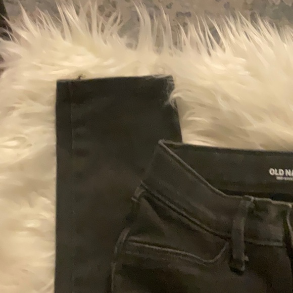 Old Navy Black Skinny Jeans Classic Style - Picture 4 of 6